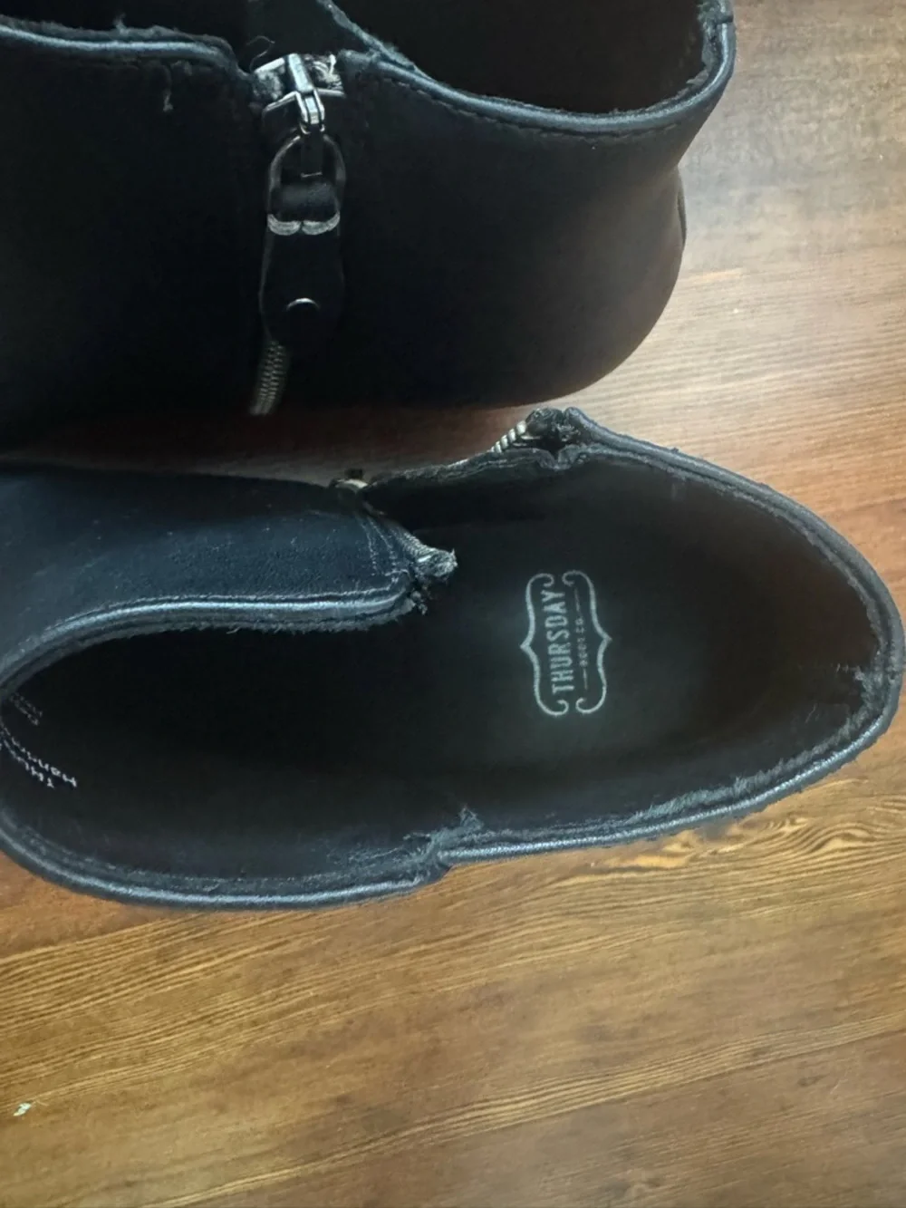 Thursday Downtown Black Leather Ankle Boots size 9 - Picture 3 of 10